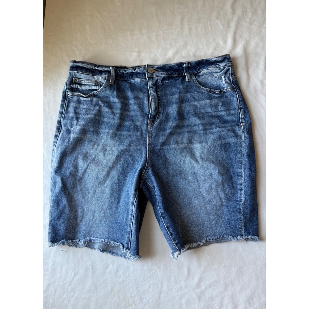 Terra & Sky Woman's Denim Jean Shorts Plus Size 18W Blue Cut Off Grunge Cotton